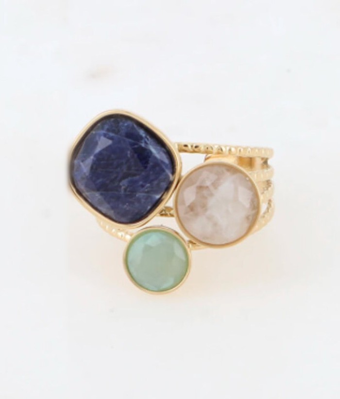 Trilogie — Mirajewelle, bague ajustable trois pierres naturelles — acier doré