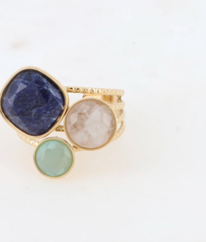 Trilogie — Mirajewelle, bague ajustable trois pierres naturelles — acier doré