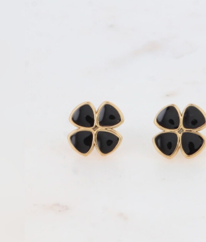 Ébène — Mirajewelle, boucles puces trèfle émail noir — acier doré
