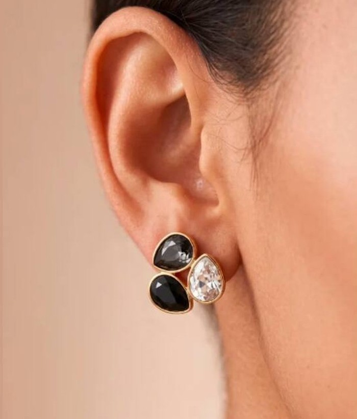 Nina - Maison Mya, boucles puces trois cristaux - acier doré
