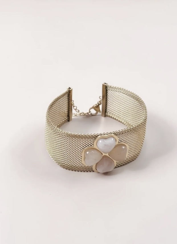 Maille — Mirajewelle, bracelet maille milanaise, trèfle de cœurs