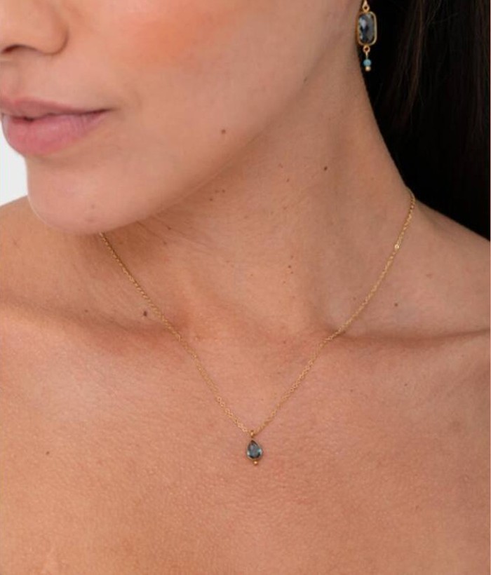 Riviera - Maison Mya, collier chaîne fine à pendentif pierre facettée - acier doré