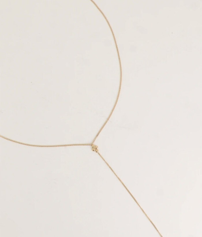 Rosée — Mirajewelle, collier lariat Y chaîne fine motif trèfle — acier doré