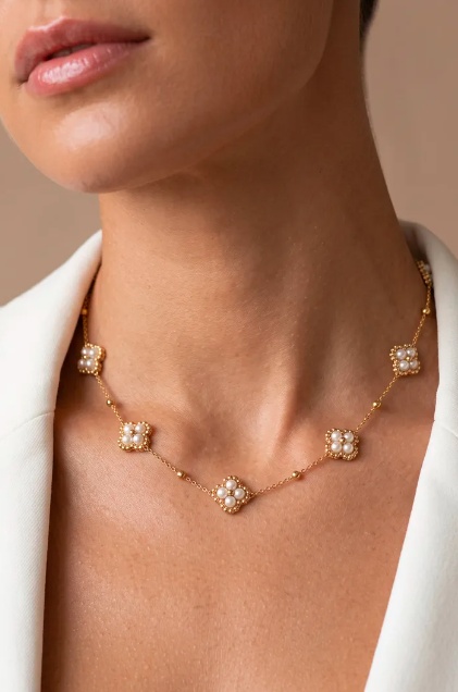 Collier Mirajewelle porté